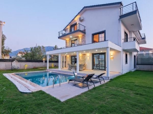 Villa Azygos 1 | Fethiye’de Jakuzili ve Hamamlı Özel Havuzlu Villa