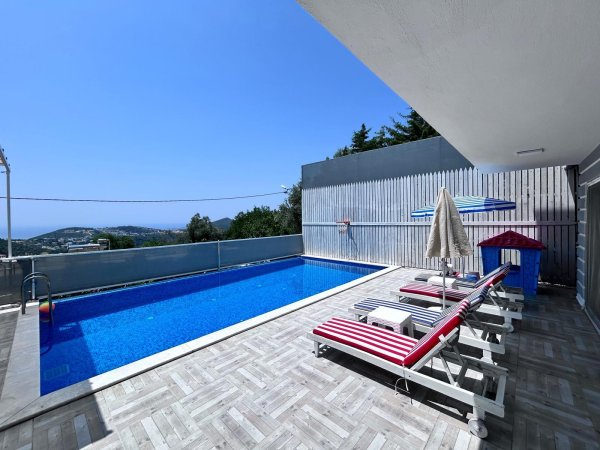 Villa Belora | Kalkan'da Jakuzili Muhafazakar Villa