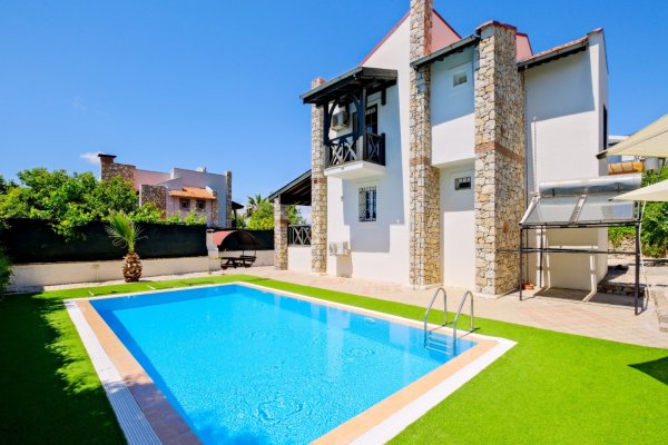 Villa Desira | Fethiye Ovacık'ta Denize Yakın 4 Kişilik Lüks Villa