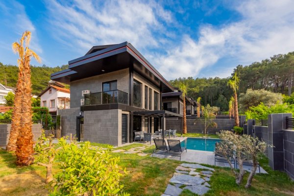 Villa Diamante 2 | Fethiye Göcek’te Denize Yakın, Jakuzili Lüks Villa-