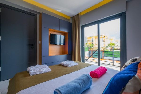Villa Elif Trio