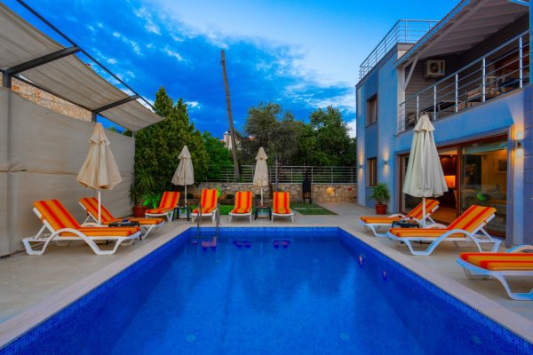 Villa Esenoria | Kalkan Kışla Deniz Manzaralı Lüks Villa