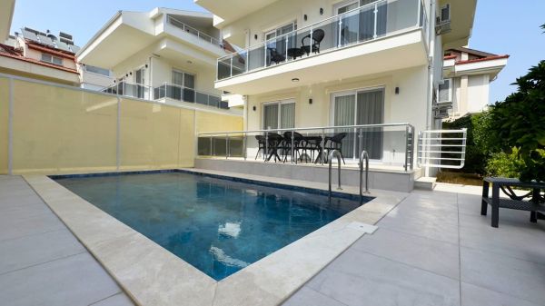Villa Goven 1 | Fethiye Merkeze Yakın Havuzlu ve Jakuzili Villa