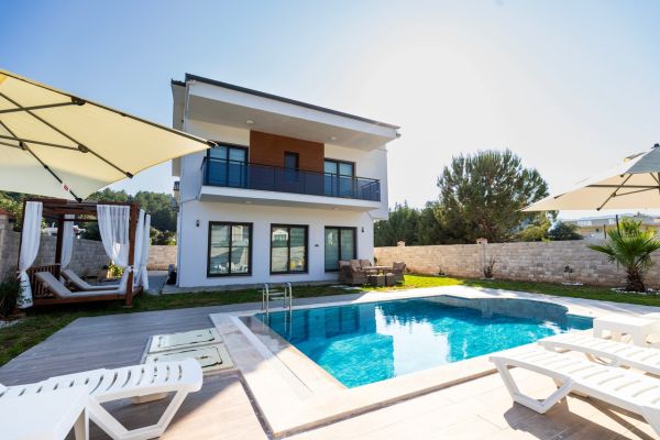 Villa Irmak | Fethiye Yeşilüzümlü’de Geniş Aile Villası