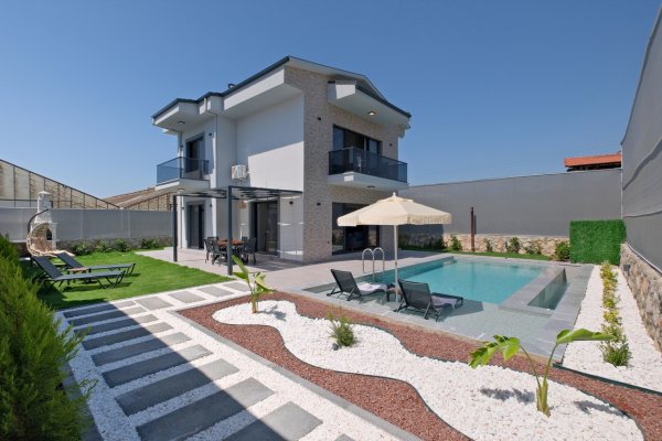 Villa Lodos 1 | Fethiye Çalıca'da Jakuzili & Korunaklı Kiralık Villa