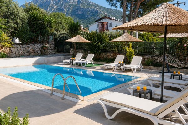 Villa Melis | Fethiye'de 5 Yatak Odalı Jakuzili Lüks Villa