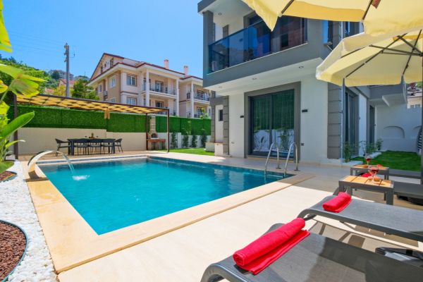 Villa Mercan | Fethiye Merkezde Jakuzili Tatil Villası
