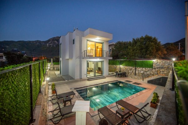 Villa Özgül | Fethiye'de Lüks Tatil Villası