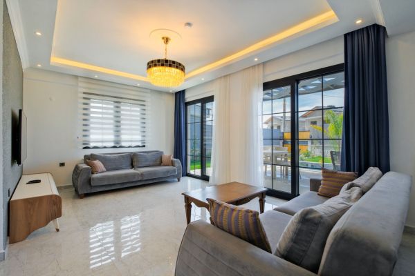 Villa Symbol | Fethiye Merkezde Jakuzili, Saunalı, Havuzlu Lüks Villa