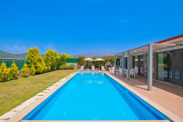 Villa Vita Uno | Fethiye Kayaköy'de Korunaklı, Jakuzili Havuzlu Villa