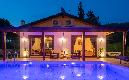 Villa Arya | Balayı Villası