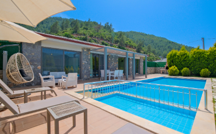 Villa Vita Uno | Fethiye Kayaköy'de Korunaklı, Jakuzili Havuzlu Villa