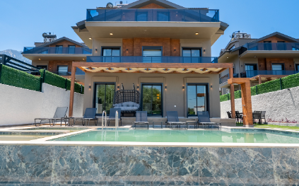 Villa Yunus | Ölüdeniz’de Çocuk Havuzlu 8 Kişilik Kiralık Villa